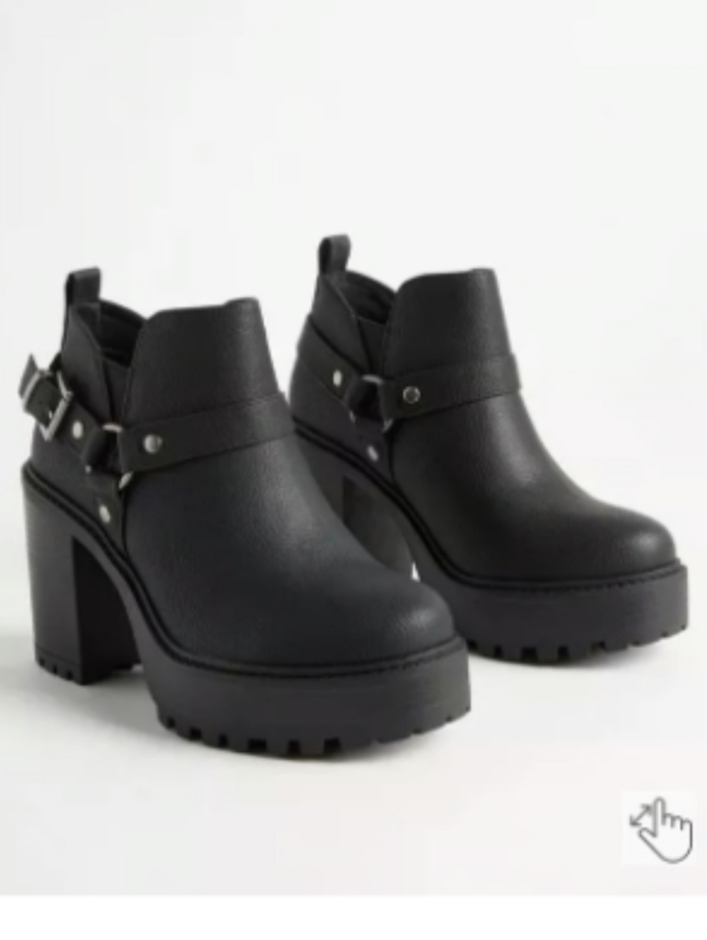 💥SALE💥Torrid Black Lug Sole Chunky Heel Ankle Boots - Picture 4 of 11